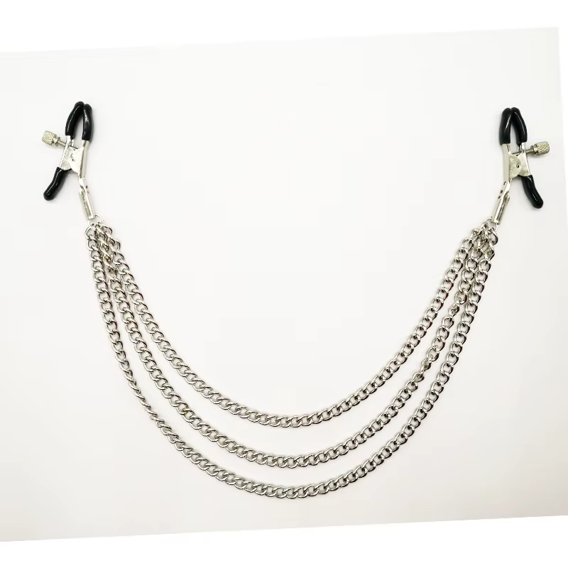Nipple und Brust - Klammern mit drei Kettchen in silber!